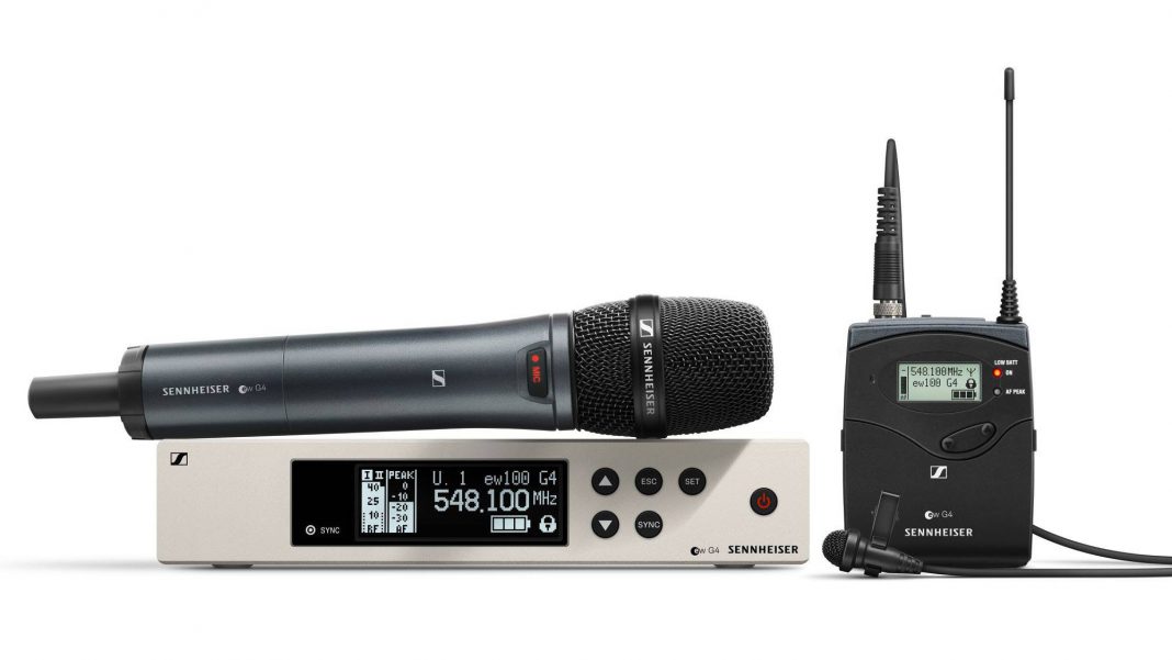 uptone_pl's tweet photo. Podczas #NAMMShow2018 przedstawiono nową generację mikrofonów bezprzewodowych, #Sennheiser #evolutionwireless #G4. To już czwarta odsłona niezwykle udanej serii bezprzewodowych mikrofonów. @SennheiserPL @SennheiserUSA https://t.co/gnRGA7CpPR https://t.co/83qx8jH1DP