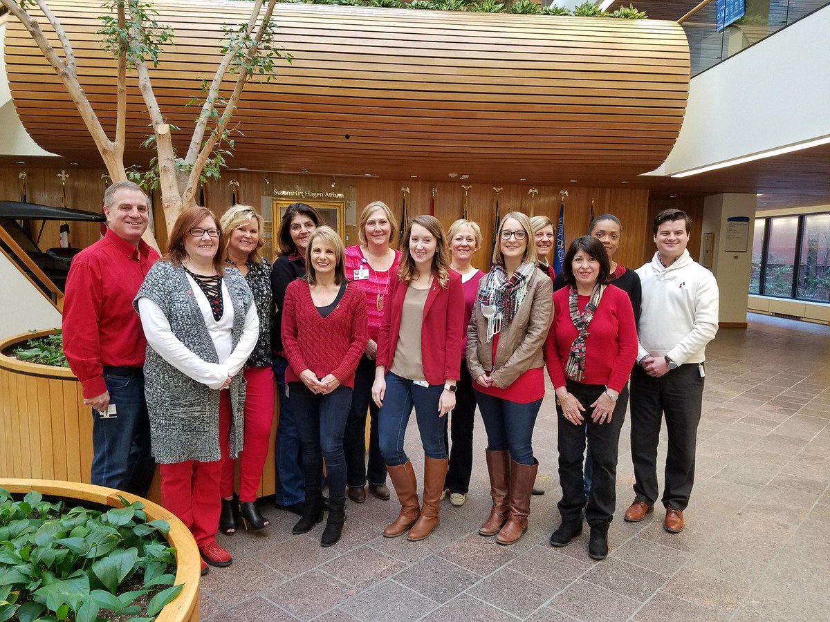 ERIECareers's tweet photo. Not only is the work rewarding in the insurance industry, at ERIE, giving back to the community is part of our mission! #GoRedForWomen #careertrifecta #insureyourcareer https://t.co/mNx4LQGCQq