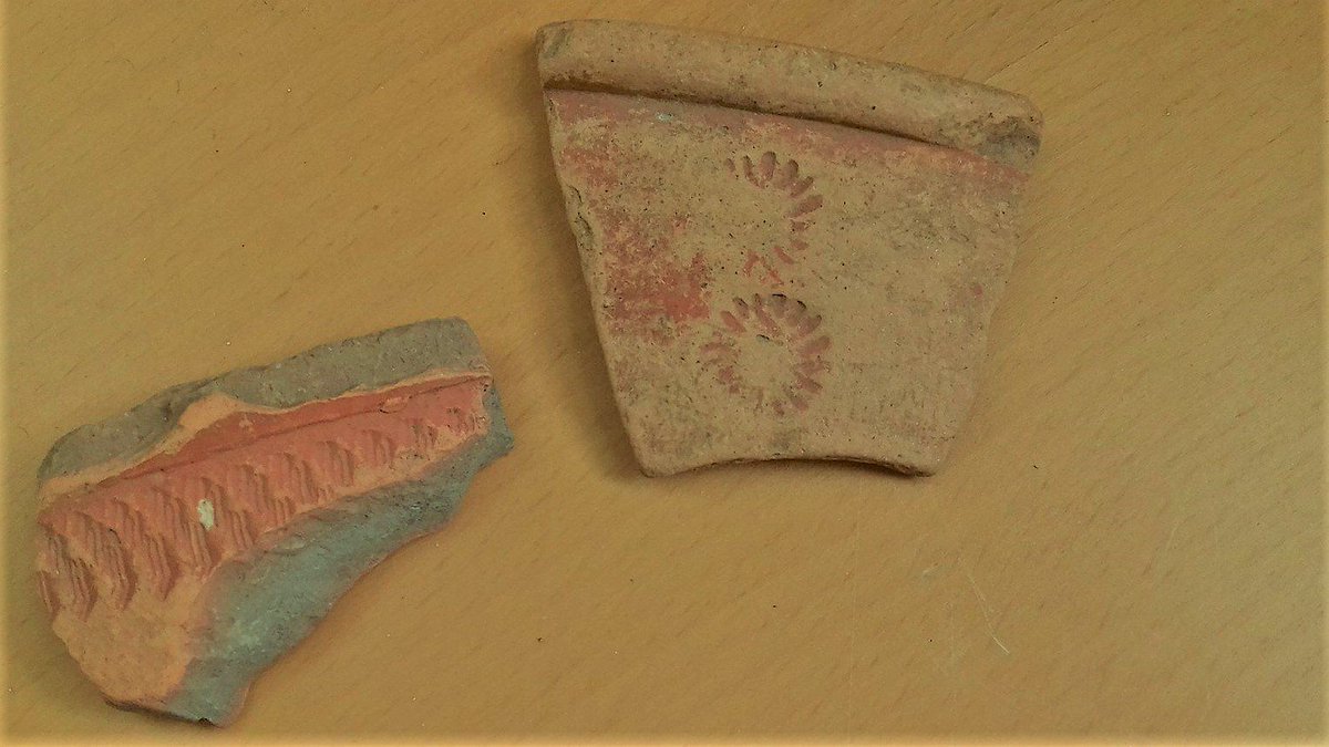 GGATProjects's tweet photo. #IHaveFunAtWorkWhen we get to look at some beautiful Roman Pottery collected from #Caerwent #Newport #archaeology #heritage #SouthWales https://t.co/QOifijb4Ya