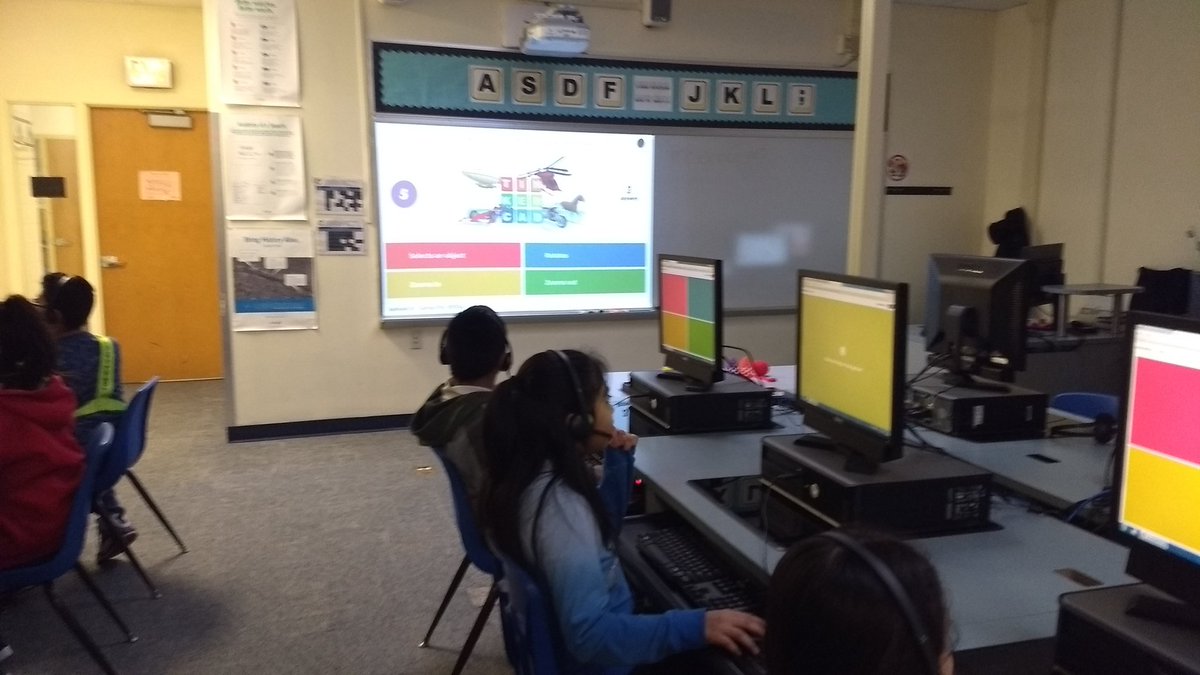 TMES_STEAM's tweet photo. Students having a great time reinforcing their newly developed @tinkercad skills playing @GetKahoot in the lab. They have so much fun the students don't realize they are learning. 😀 @TheaJackson8 @napolitania21 @Asbury_ParkSD @PatErrico https://t.co/cXjiU04ali
