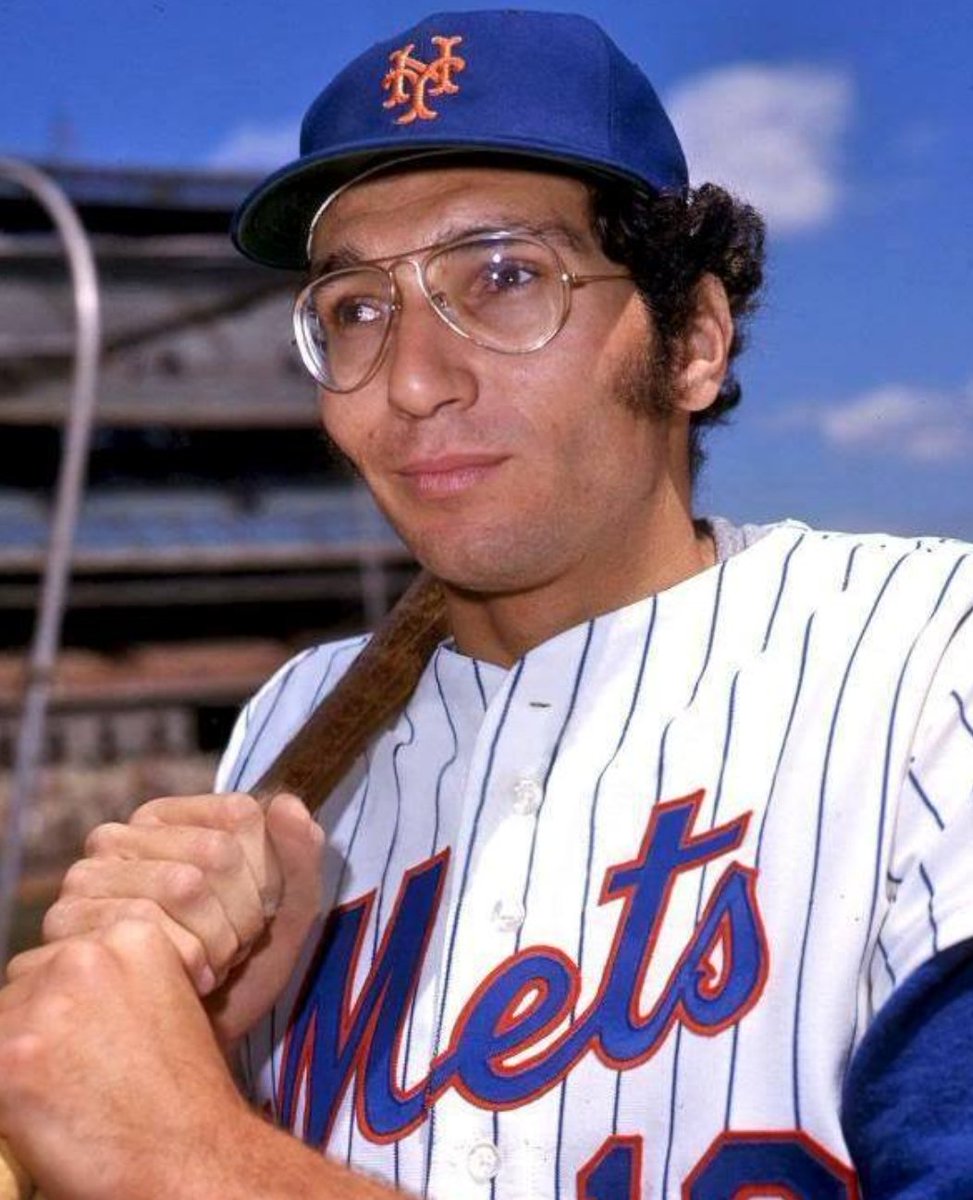 SpartanSportsM's tweet photo. This week's #greekoftheweek is George "The Stork" Theodore! The Stork was a Met in 1973 and 1974.

Thanks to @Geo_Leontarakis for the suggestion! https://t.co/0nQL0qGm37