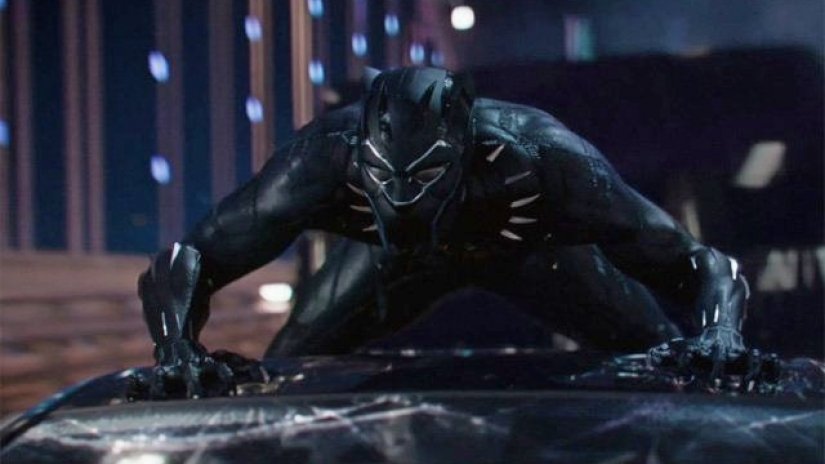 WakandaDailyNwz's tweet photo. Updated Tracking Now Has BLACK PANTHER  Heading Towards A Massive $150 million In North American During The Four-Day Presidents Day Weekend! The Record Is $152M, Held By Deadpool! #DontBootlegBlackPanther 
#BlackPanther https://t.co/FvhuROXBvz