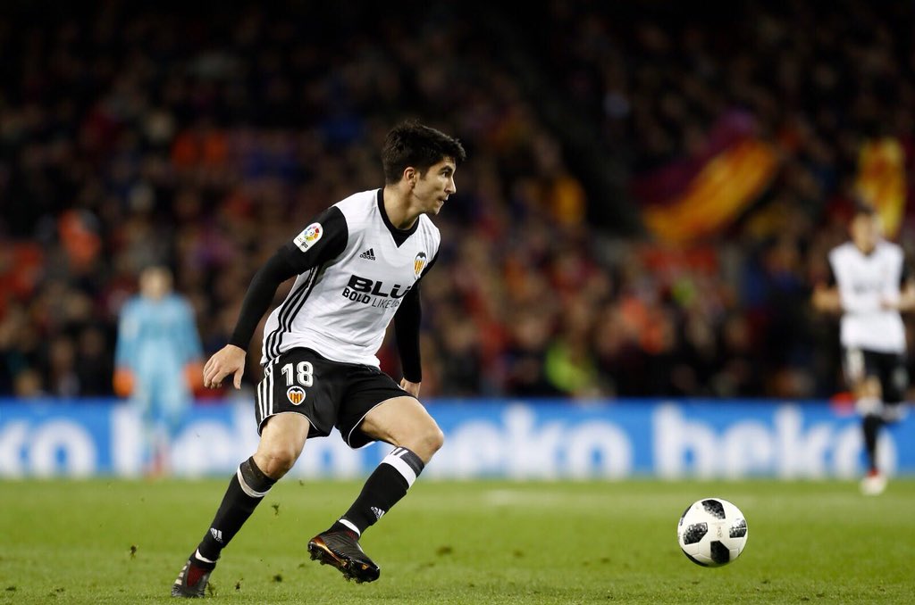 Carlos10Soler's tweet photo. Queda Mestalla 🔥💪🏼 https://t.co/Gkm6ufMMmJ