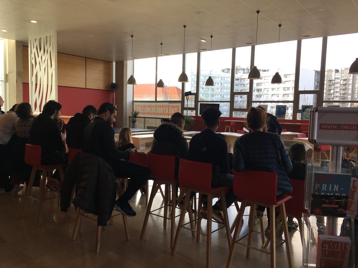 maragnani's tweet photo. Quand les jeunes prennent la parole #theatredechelles #UEAJ #hkc #ministeredelajustice https://t.co/CW5xjVeL5f
