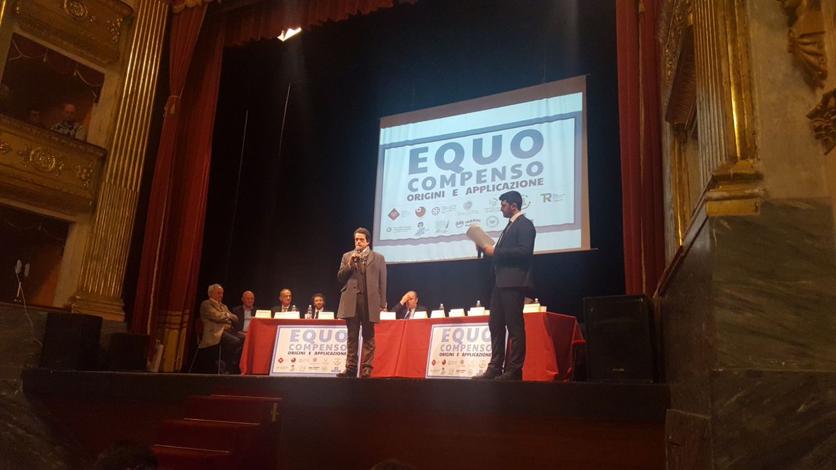 architetticuneo's tweet photo. Livio Spinelli, Presidente Collegio Geometri:«La qualità dovrebbe essere ordinaria,non straordinaria.E avere quindi il suo #equocompenso» @architetticuneo @GeometriCuneo @chiaragribaudo @MicheDamiani @claudiobonicco @borgna_federico @michelepianetta https://t.co/0fPgayOVB4