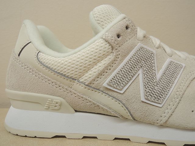 ilpellettiere's tweet photo. N.B. 996 Collection SS 2018 Il Pellettiere Milano
Sport Fashion chic
#ilpellettieremilano #NB #newb #nbalance #newbalnce #sneakers #sportshoes #chicsneakers #sneakerschic #luxurysneakers #nb #fashionsneakers #sneakersclassic #sportchic #newbalance
#m… https://t.co/DKzwCrNhew https://t.co/TIqVDllDul