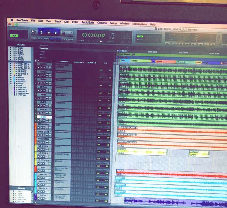 ToriKennedy5's tweet photo. week one, all wrapped up✅ #musicproducerinthemaking #mixing #music #musicproducer #MusicProduction #NewMusicFriday #Beats #producer https://t.co/6aazxF8WdN