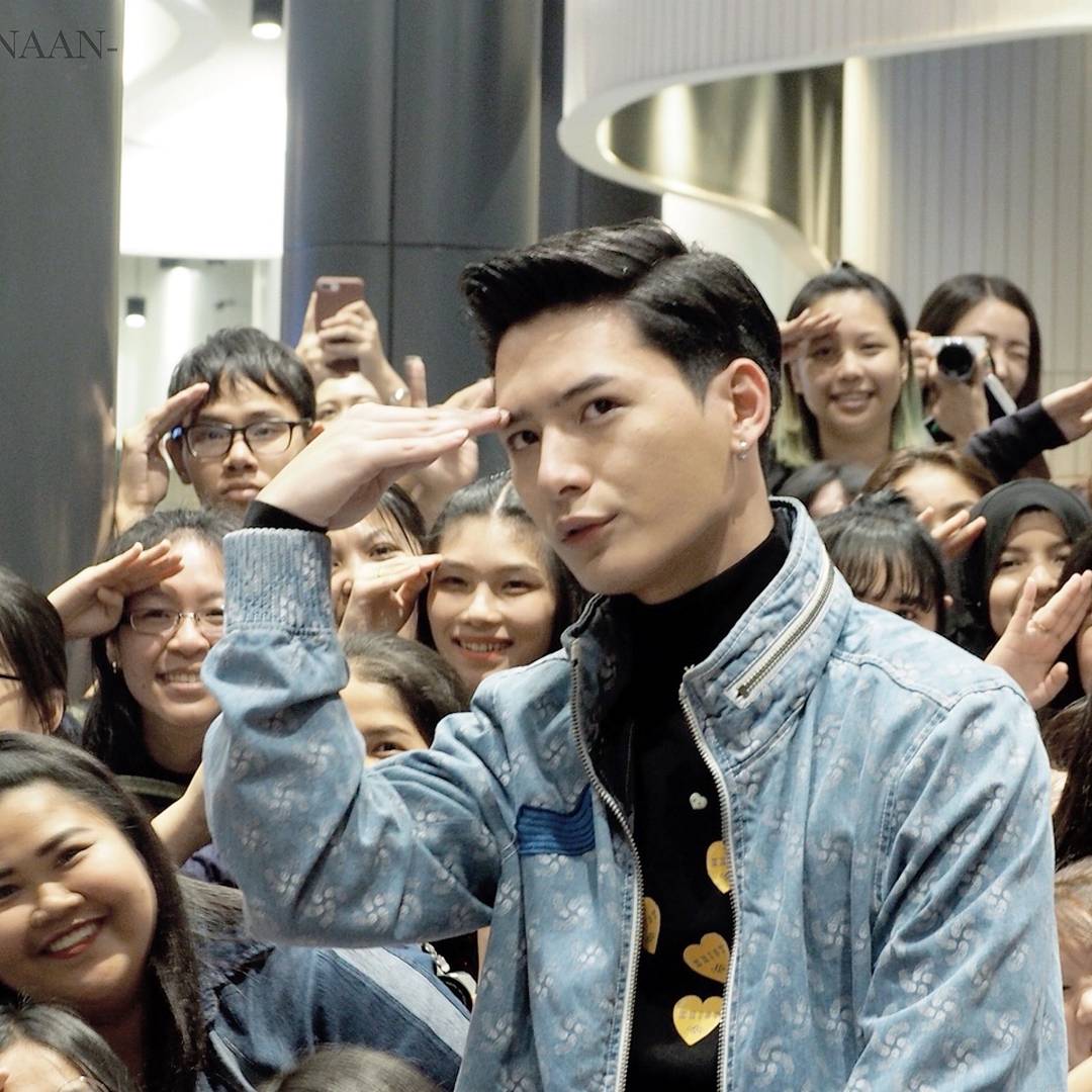 Puinun_Ratcha's tweet photo. First meet &amp; First pic with @kristtps #เห็นนุ่นไหม #ยยขคพ #ขอบคุณเจ้าของภาพ cr.nannynaan https://t.co/19RS8AS5Il