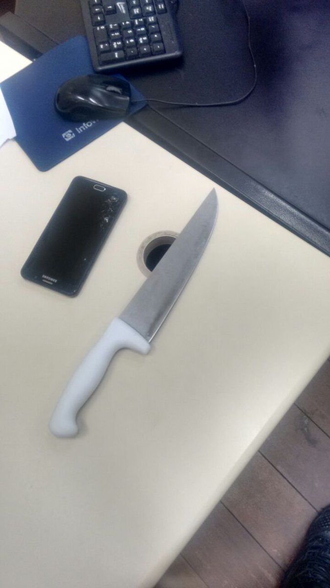 Guardas da Coordenadoria de Ações Táticas, prendem, em flagrante, ladrão de celular no Centro de Niterói! #GCMNiterói