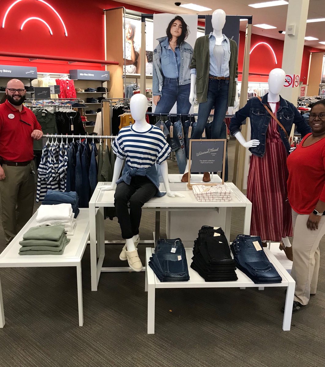 T2086 is ready for Universal Thread! #R100FindYourFit <a href="/WeimerKati/">Katie</a> <a href="/KellySakai1/">Kelly Pergram</a> <a href="/EmilyConover1/">Emily Conover</a> <a href="/EmilyKruki/">Emily Kruki</a>