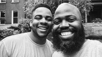 sonsandbros's tweet photo. "White supremacy tried to kill the notion of Black love, because it was a threat to oppression."
We still here, loving and living in all of our glory ๐๐พ
๐ธ x @kidnoble
#ILoveMyBlackness #AndYours #BlackLove #BHM #RiseUpAsOne
https://t.co/gNfVeQbgkC https://t.co/enTPbWrsuQ
