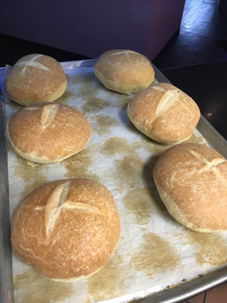 Brooksys1's tweet image. Today’s lunch special clam chowder served in a bread bowl