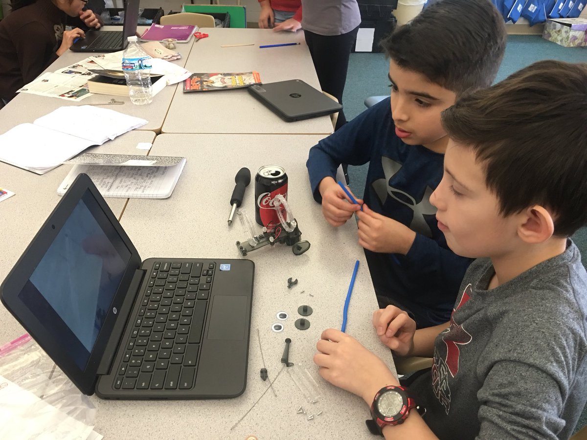 Ms_Burrill's tweet photo. Fifth grades building tin can robots that operate on a closed circuit. @HWE_Hawks #authenticlearning https://t.co/xxfgD0u3KP