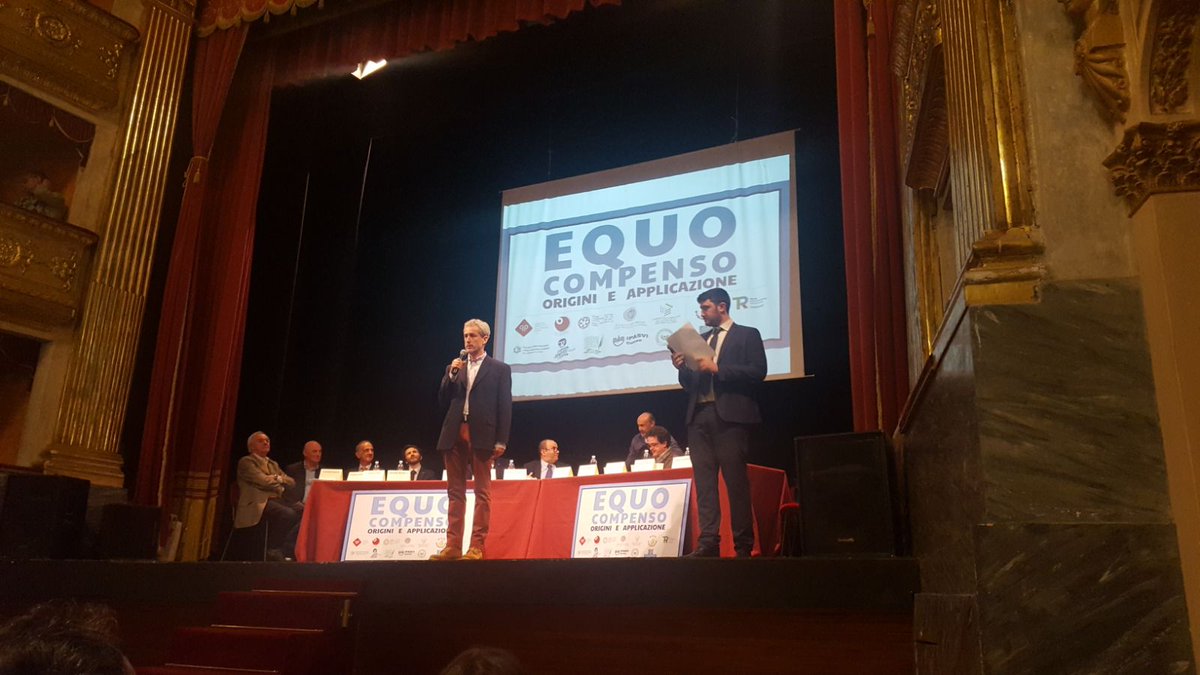 architetticuneo's tweet photo. Davide Mondino, Presidente Ordine Dottori Agronomi e dei Dottori Forestali:«Questa giornata è importante per #equocompenso e perché ci possiamo confrontare e coordinare»@GeometriCuneo @chiaragribaudo @MicheDamiani @claudiobonicco @borgna_federico @michelepianetta https://t.co/zefur2TigZ