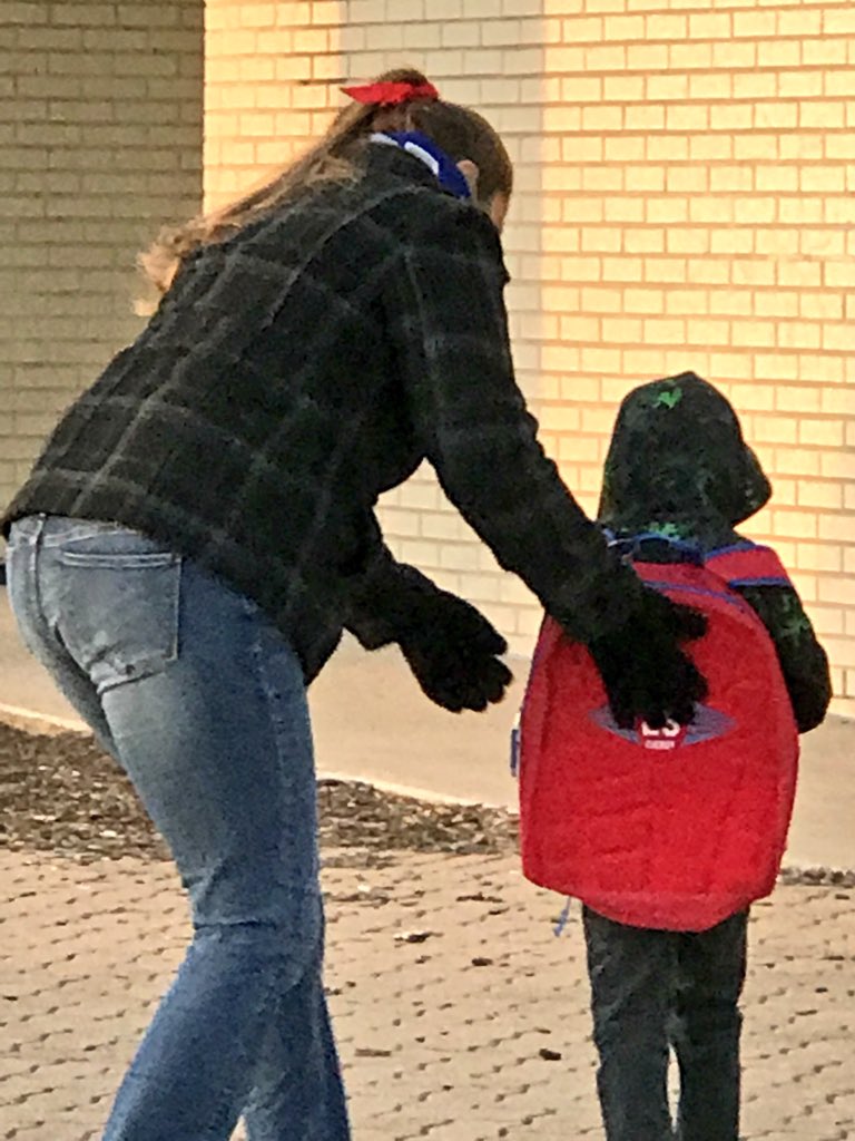 Sometimes morning duty requires a little extra something. #wearecentral #alwaysreadytoshowkindness #iloveworkingwiththesepeople! #perfectexample