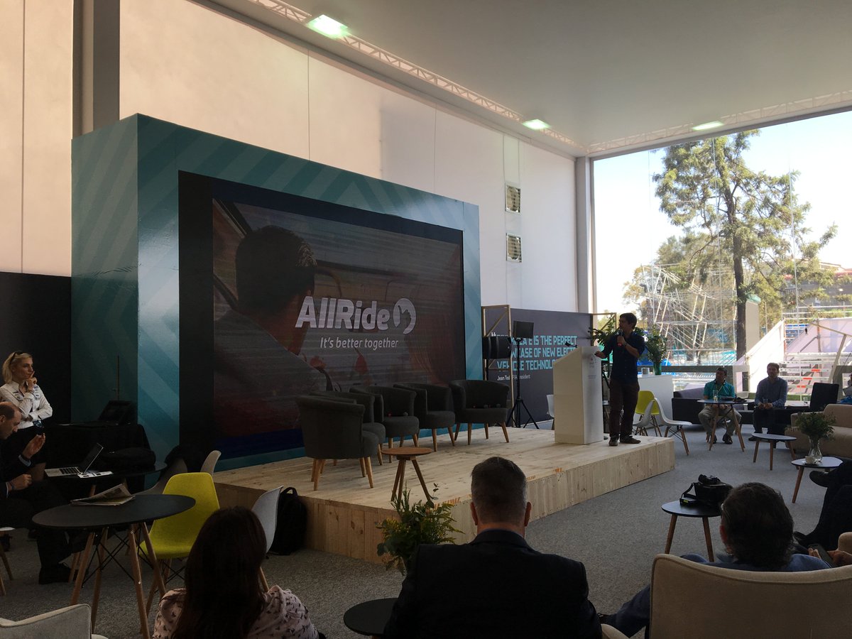 ciudadinteli_cl's tweet photo. Ahora @A_Dedo presentando su solución de #carpooling en la competencia de pitch del #smartcitiesforum de @fia https://t.co/iuQkWGmLNw