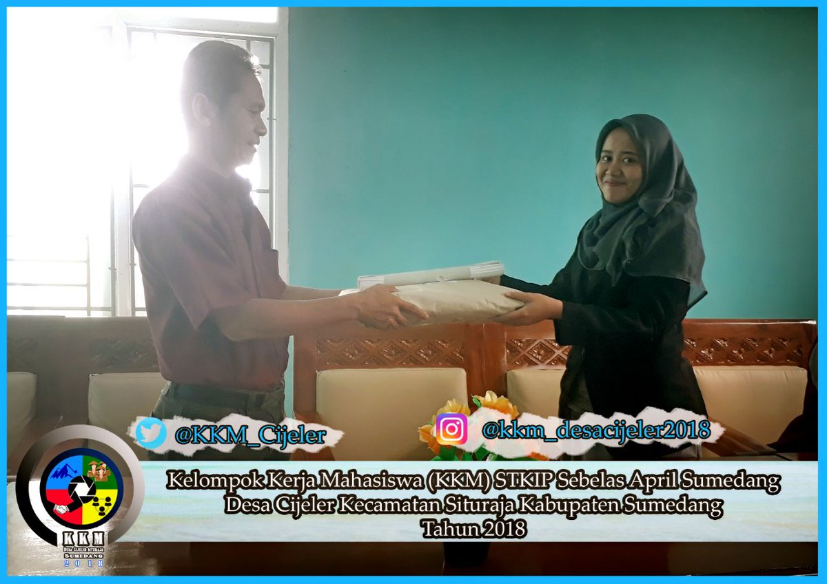 KKM_Cijeler's tweet photo. Perkenalan peserta kkm sama pengurus desa ...
#Latepost
#KKMCijeler
#2018Hitz
@stkip11april https://t.co/OUIcOoVQ4A