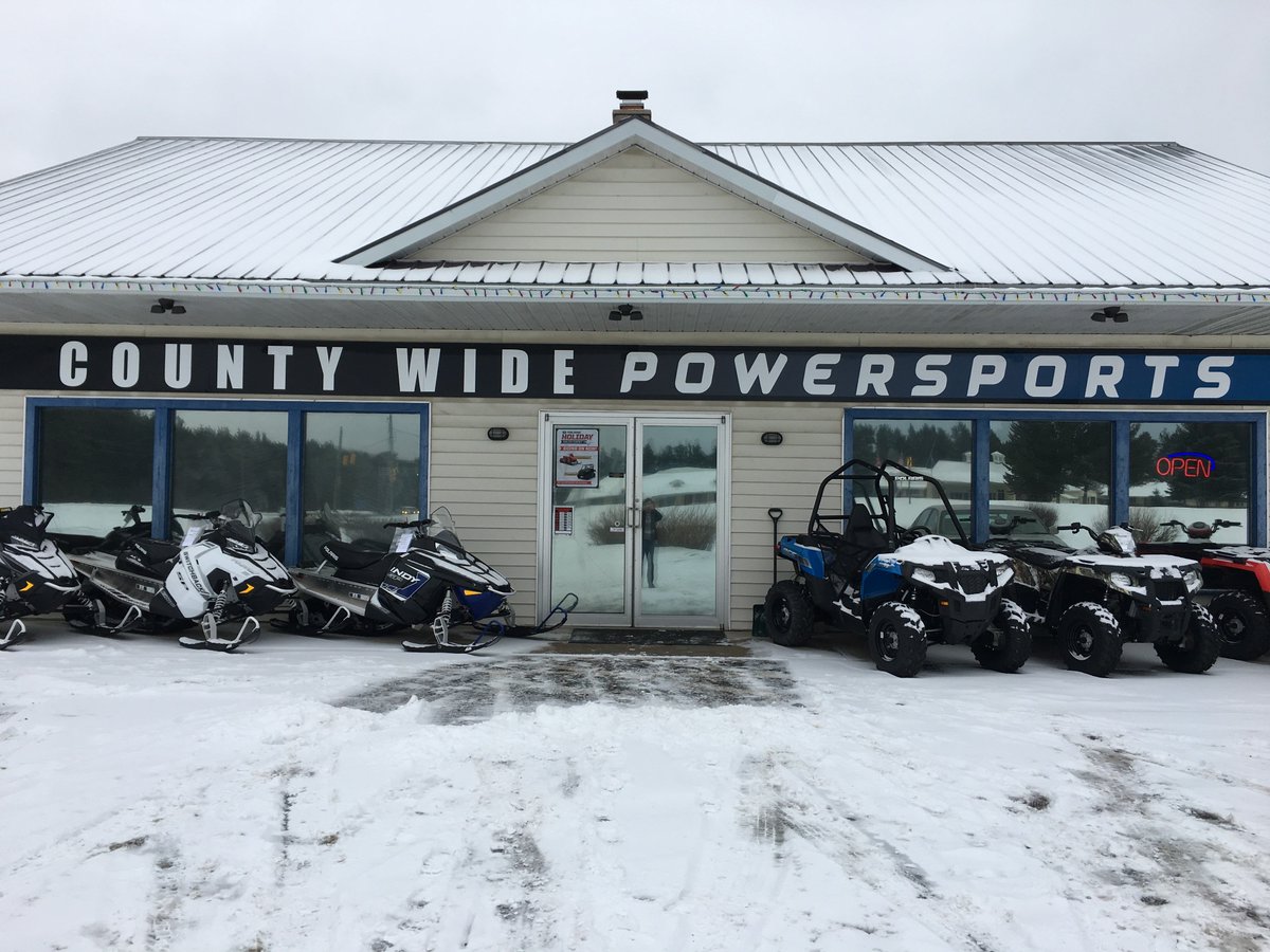 HarborChamber's tweet photo. Spent some time at County Wide PowerSports. Check them out for your Winter power sporting needs! #snowmobile #harborsprings #northernmichigan https://t.co/TBRchv2EKJ
