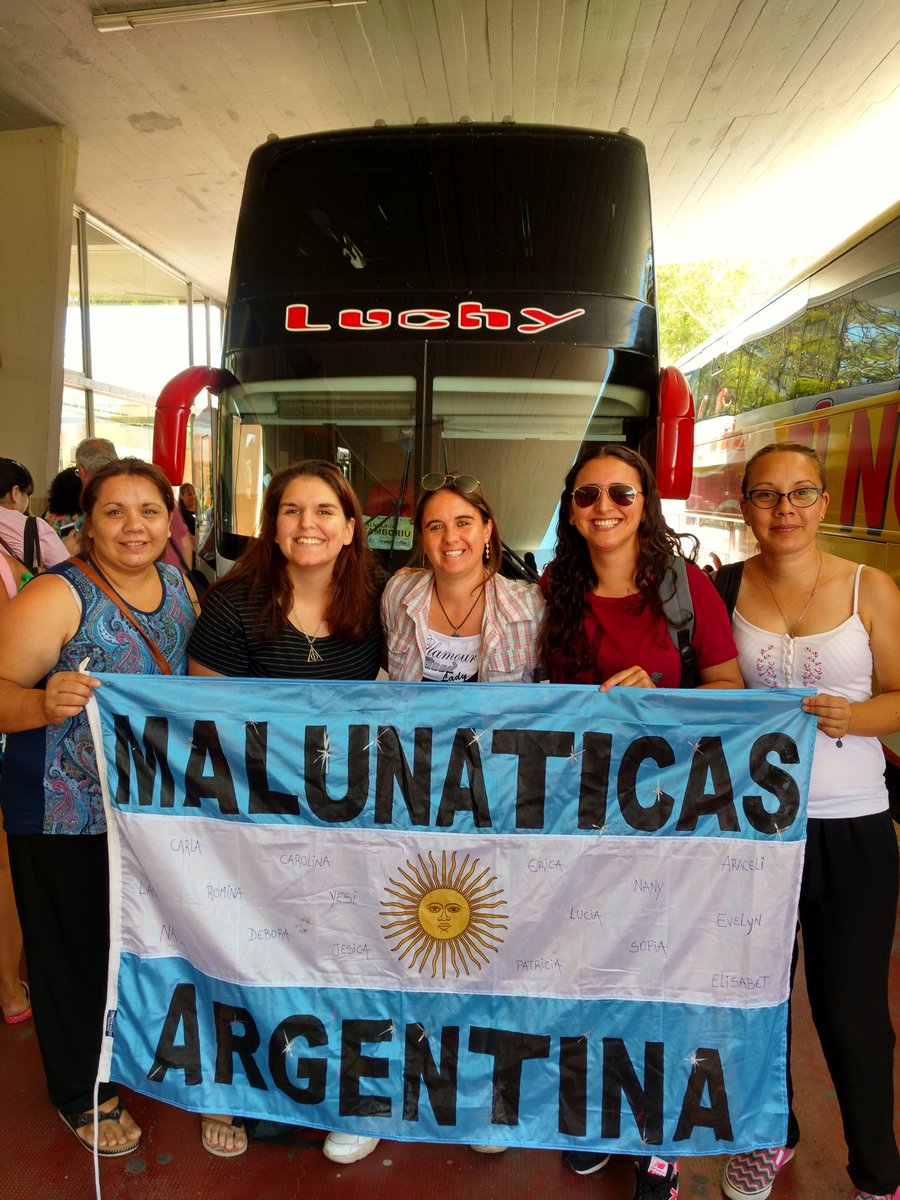 Erica05Cejas's tweet photo. Saliendo para #VillaMaria2018 @_MaluOficial_ @__RubenGarcia__ #MaluEnVillaMaria #MALÚnaticas @FestivalVMaria https://t.co/kf5kdtNtLl