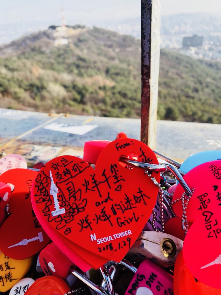 chaihe711's tweet photo. ＃JacksonYee https://t.co/dYtMY2MMcp