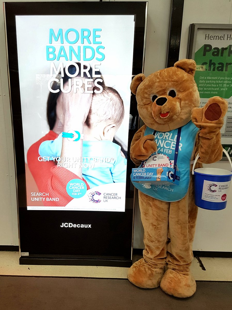 CRUKHEMEL's tweet photo. Come &amp; Meet Ted 🐻 on #worldCancerDay 4thFeb. Get your #UnityBand @CRUKHEMEL 🐻
💙💖💙💖 https://t.co/TvN5dDBIVP