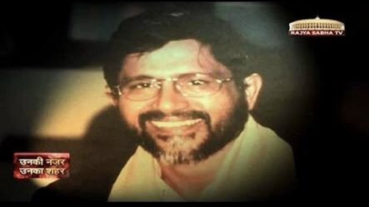 ppbajpai's tweet photo. विचार-सरोकार कितने मायने रखते है..
“आजतक” शुरु करने वाले स्व सुरेन्द्र प्रताप सिंह की छोटी बहन आज एसपी को याद करते हुए घर पहुँची.. https://t.co/K9s8ZrcaKv