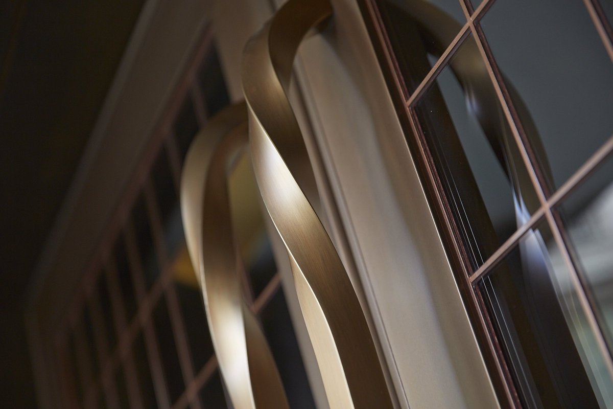 COLORMINIUM's tweet photo. A new and exciting proposition for the architectural world...

Bronze Architecture Ltd is now a dedicated business to service this unique product. 

Follow Bronze Architecture Ltd on social media and take a look at their website https://t.co/z2eVsXmg4Q. 

@BronzeArc https://t.co/toDC3pfjGI