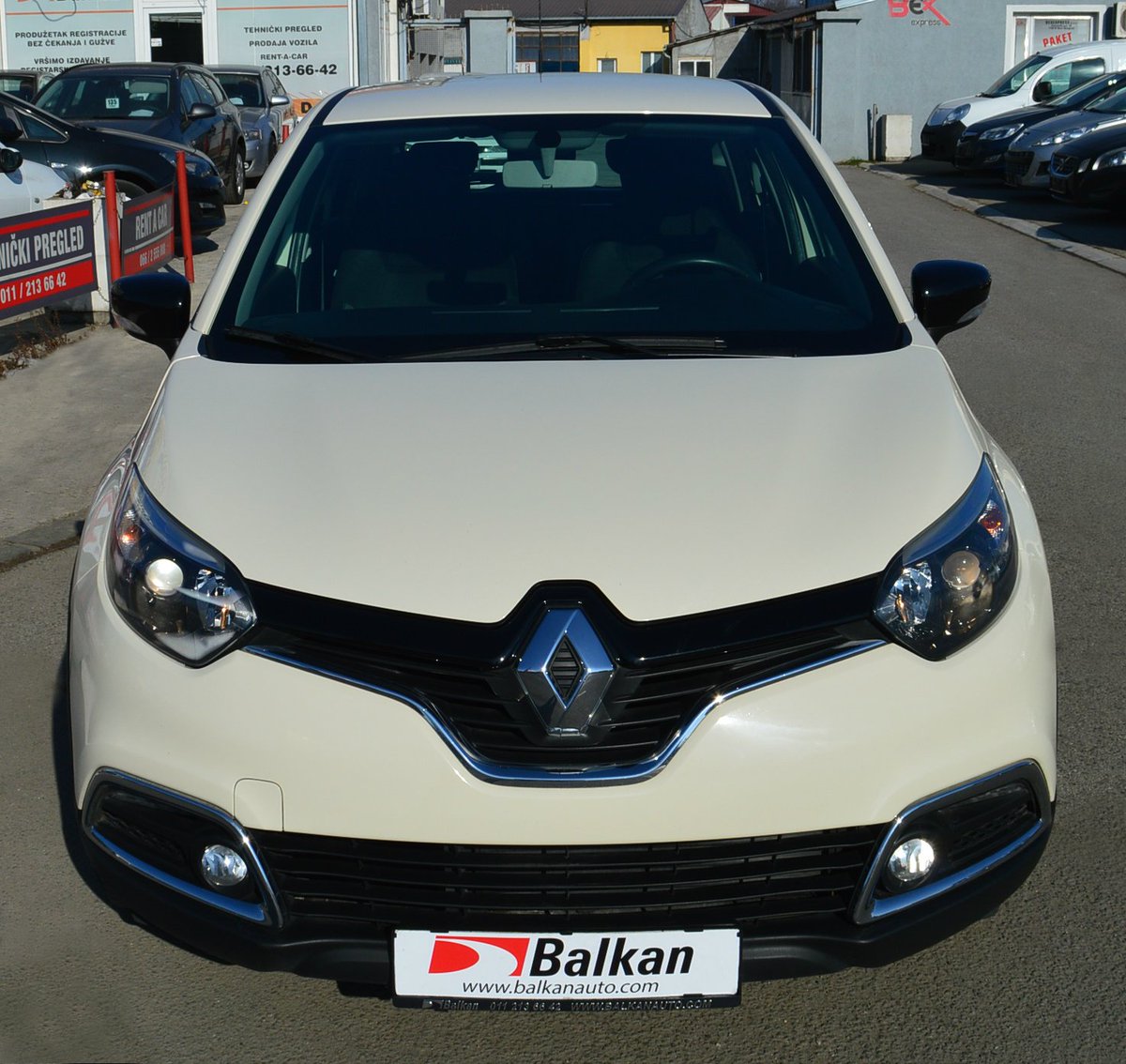 balkan_auto's tweet photo. #RENAULT CAPTUR 1.5 DCI

2015god

10.590eur

Detaljnije https://t.co/hMmgRQychb

☎️066277000☎️

Ostala ponuda https://t.co/Qusk3aYYid

Auto plac Novi #Beograd, Staro Sajmište

Lideri smo i u online aukcijama vozila 🏆 Pogledajte kako se licitira: https://t.co/NBvoekfjRz https://t.co/Y3p2VbX0CA