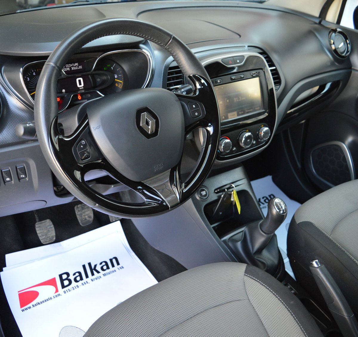 balkan_auto's tweet photo. #RENAULT CAPTUR 1.5 DCI

2015god

10.590eur

Detaljnije https://t.co/hMmgRQychb

☎️066277000☎️

Ostala ponuda https://t.co/Qusk3aYYid

Auto plac Novi #Beograd, Staro Sajmište

Lideri smo i u online aukcijama vozila 🏆 Pogledajte kako se licitira: https://t.co/NBvoekfjRz https://t.co/Y3p2VbX0CA