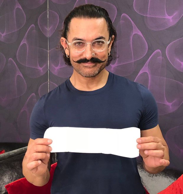 Bollyhungama's tweet photo. .@aamir_khan challenges @SrBachchan , @iamSRK &amp; @BeingSalmanKhan to be #PadMen for @akshaykumar !
https://t.co/2jjVj58seX https://t.co/fz7WTIpcub