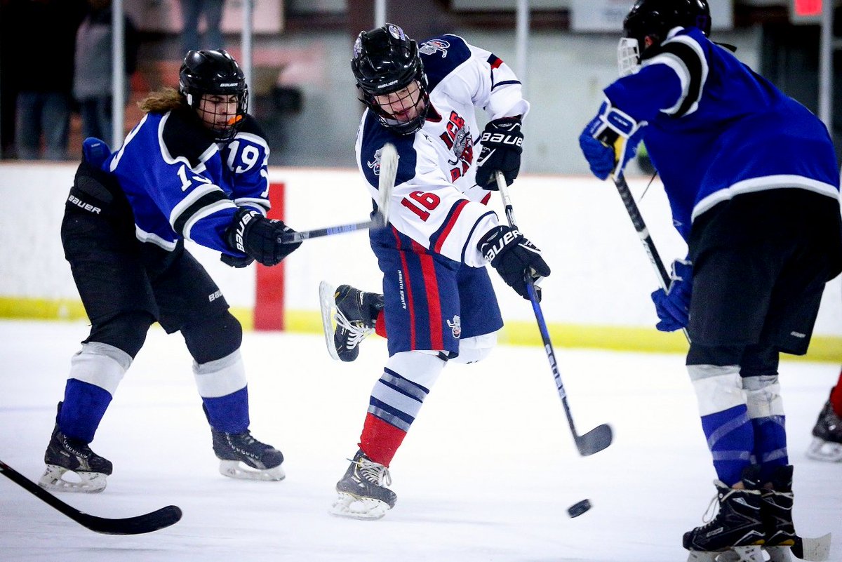 The <a href="/ice_dawgs/">Mayport Ice Dawgs</a> hope to ground the Flyers tonight as Bagley-FCG visits Kim Braaten Memorial Arena