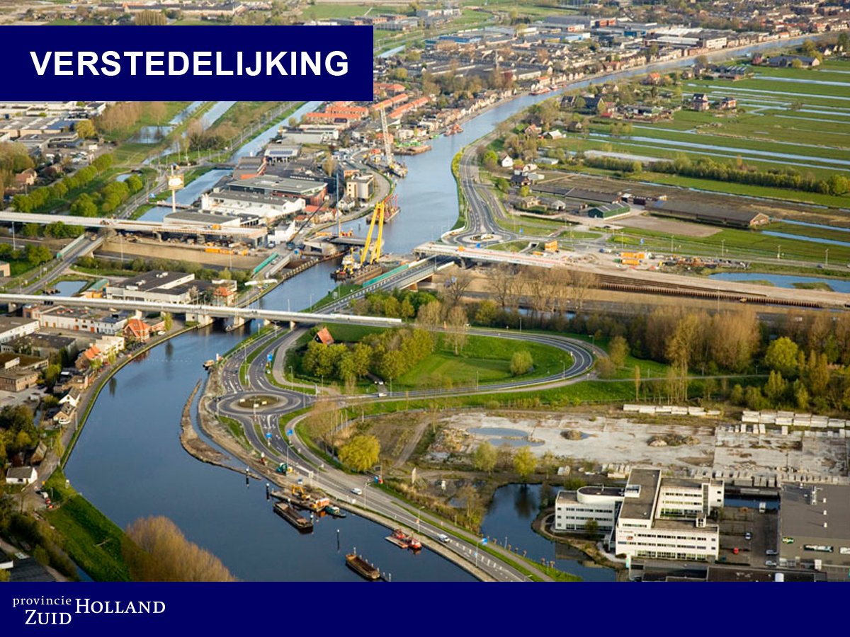 zuid_holland's tweet photo. En hierbij de directe link naar het opiniestuk Bouw langs bestaande infra - niet in het groen: https://t.co/X8WiplS96w  @abomlemstra @RaimonddePrez als reactie op "Bouwen in het groen" van minister @KajsaOllongren Meer info: https://t.co/QDgxwas5nH https://t.co/QxKa5aoLTu