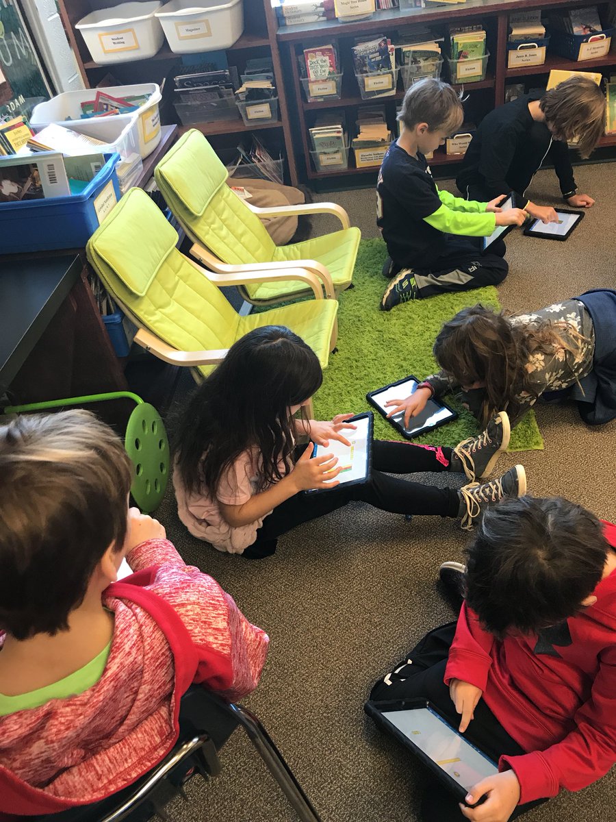 2ndGradePride's tweet photo. Playing our new favorite math game: Race to 💯 https://t.co/cI3sYTGrwS
