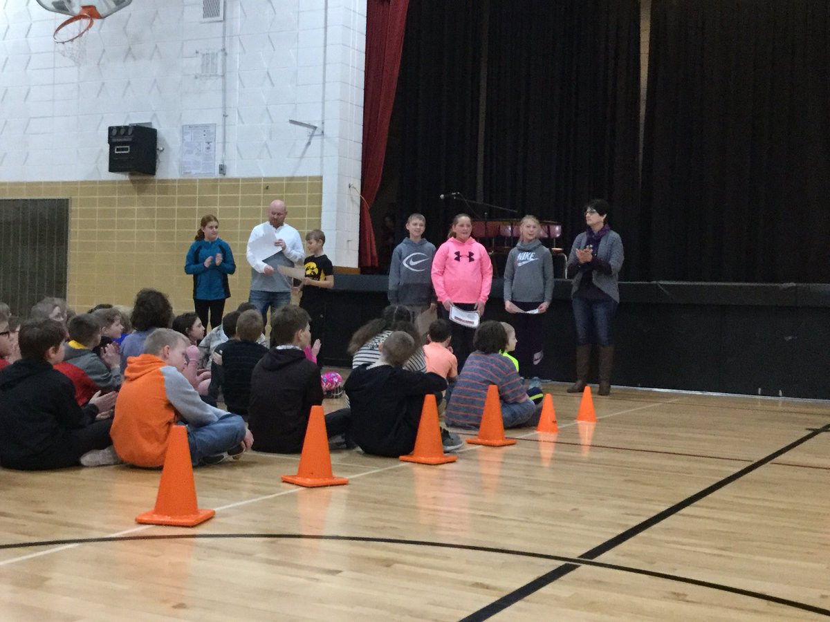 Indee_IC's tweet photo. 5th &amp; 6th graders recognized for Living the Mustang Way #Indeepride #MustangWay https://t.co/m3JENTzoGu