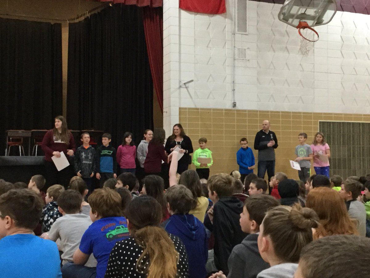 Indee_IC's tweet photo. 5th &amp; 6th graders recognized for Living the Mustang Way #Indeepride #MustangWay https://t.co/m3JENTzoGu