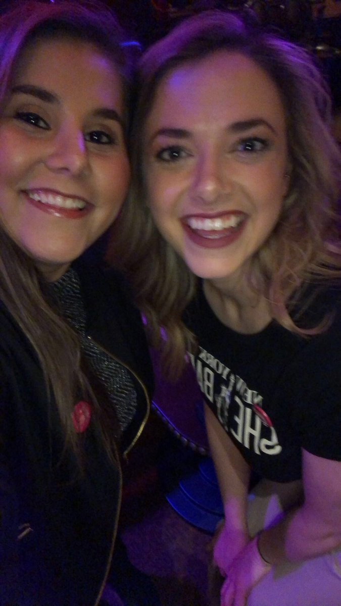 Maria_Zoller's tweet photo. It’s been so long since I’ve seen this beautiful girl @em_schultheis  Like always, I was blown away by your voice!!❤️❤️❤️ https://t.co/WEODOzj7lT