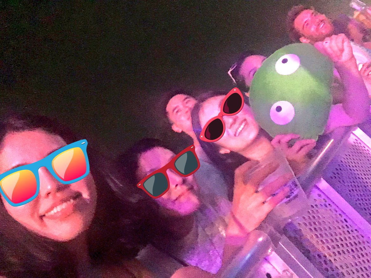 calimeromio's tweet photo. #bonobo 最前くそビッチ with グリごん😘👀💚 楽しかったな💚 #lanewaysg https://t.co/XNVwF1Vqfn