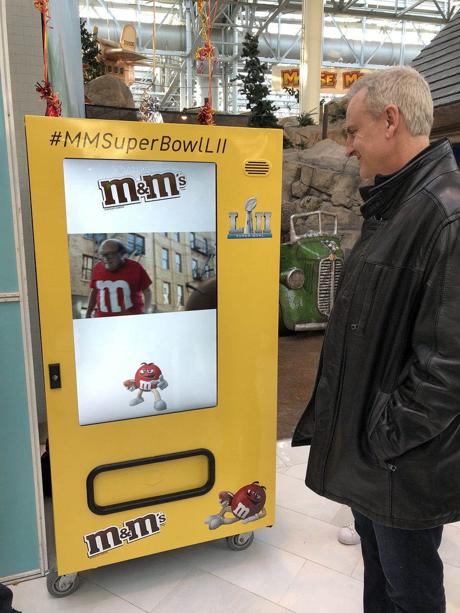 Just saw the Super Bowl ad. Danny Devito is the perfect M&M in human