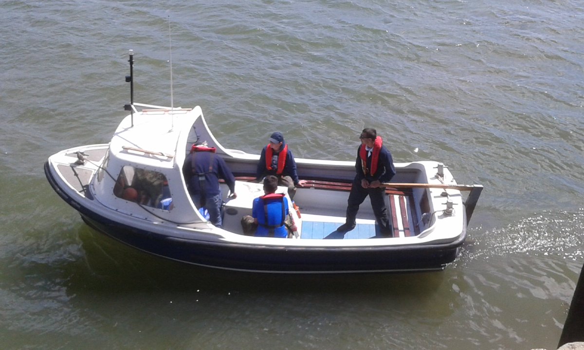 CaptainTyrrell's tweet image. Ledbury Maritime Cadets are grateful to Tesco Midlands@Tesco_Midlands for the £1000 grant which allowed cadets + staff to get waterborne on RYA powerboat level 2 course. To apply for a grant go to tesco.com/bagsofhelp or Groundwork@Groundwork UK or Twitter # Bags of Help
