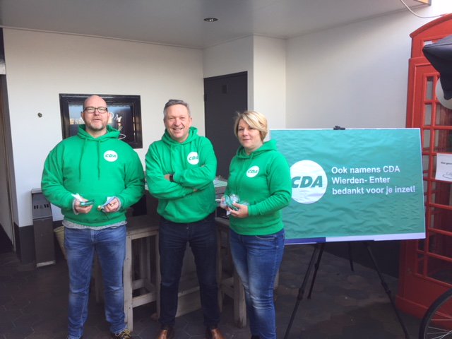 CDA draagt vrijwilligers een warm hart toe - entersnieuws.nl/cda-draagt-vri…