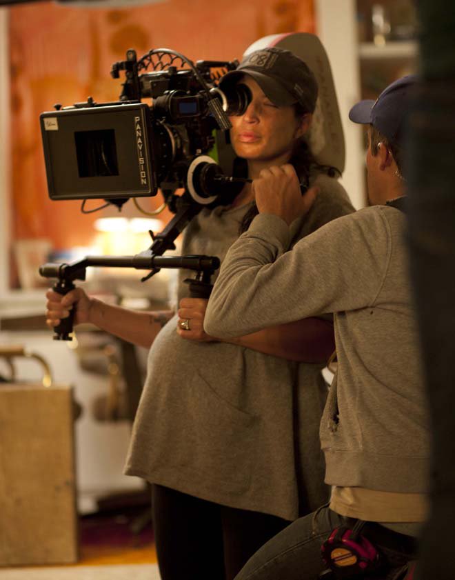 BOOTH_tv's tweet photo. Tb to powerhouse @reedmorano using her 7 month baby bump to stabilise her shot 💪✨ on the set of Little Birds (2011) #femalefilmmakerfriday https://t.co/KiJCP876DU