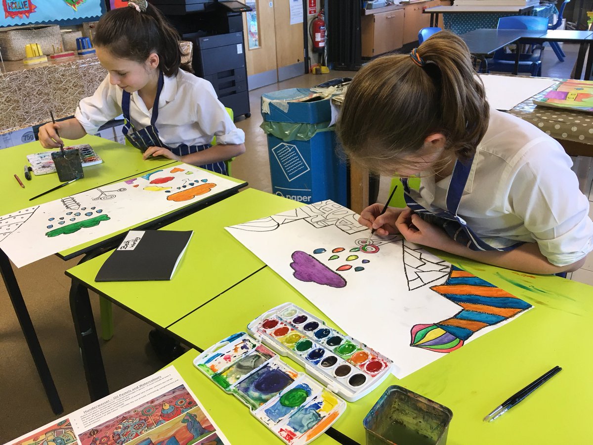 A relaxing afternoon in the Art room with Year 6 who are currently painting their Hundertwasser inspired landscapes! @APrestfelde @prestfelde #Year6Art #Hundertwasser #Watercolours