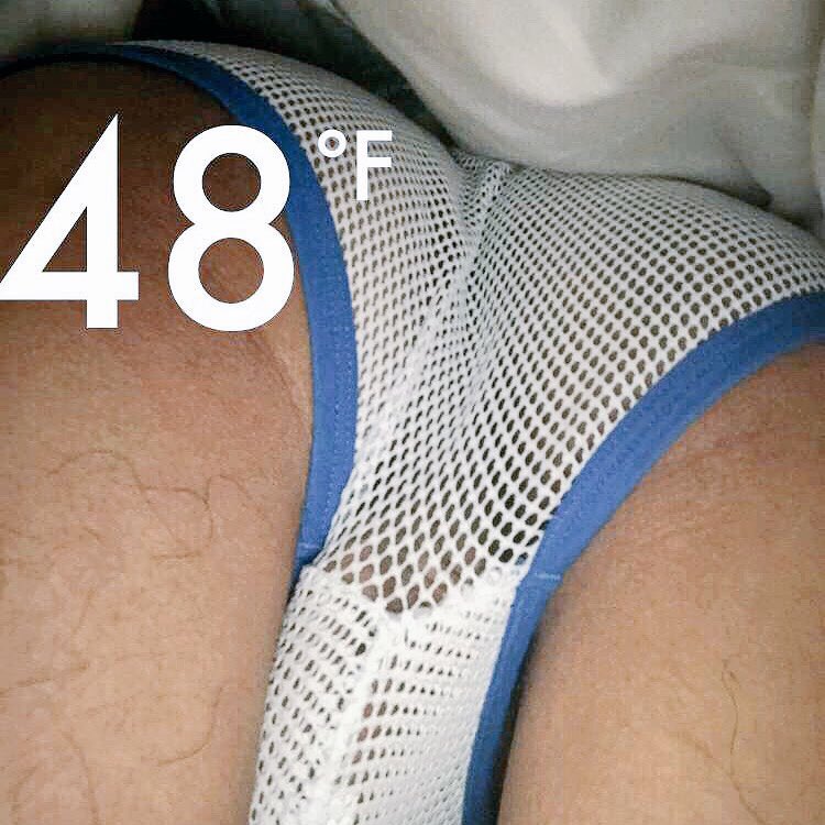 akthongs's tweet photo. #maleass #gaybooty #gaythong #fishnet #FridayButt #thongbooty #thongboy https://t.co/NbaSDFmdcR