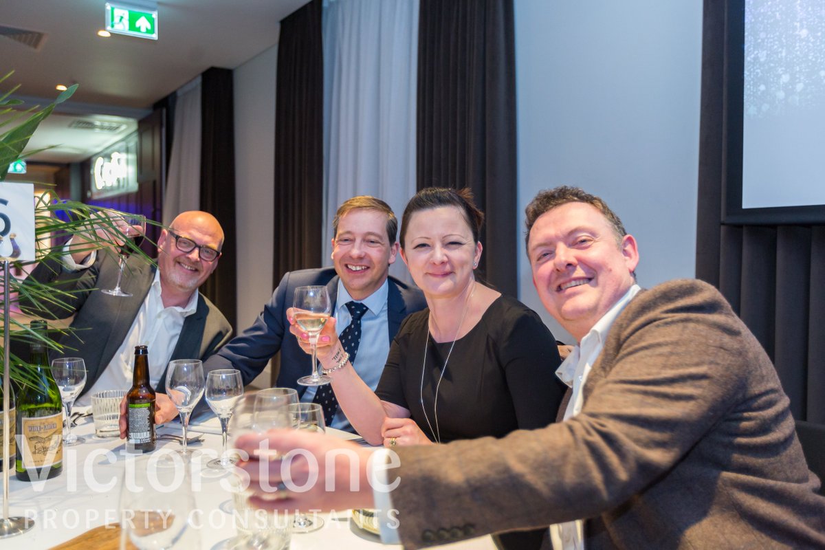 VictorstoneEA's tweet photo. The Guild of Property Professionals Annual Awards Ceremony and Gala Dinner 2018 Part 12 #Guild2018 #GuildConference2018 #GuildProperty @GuildProperty https://t.co/YASddEGvwf