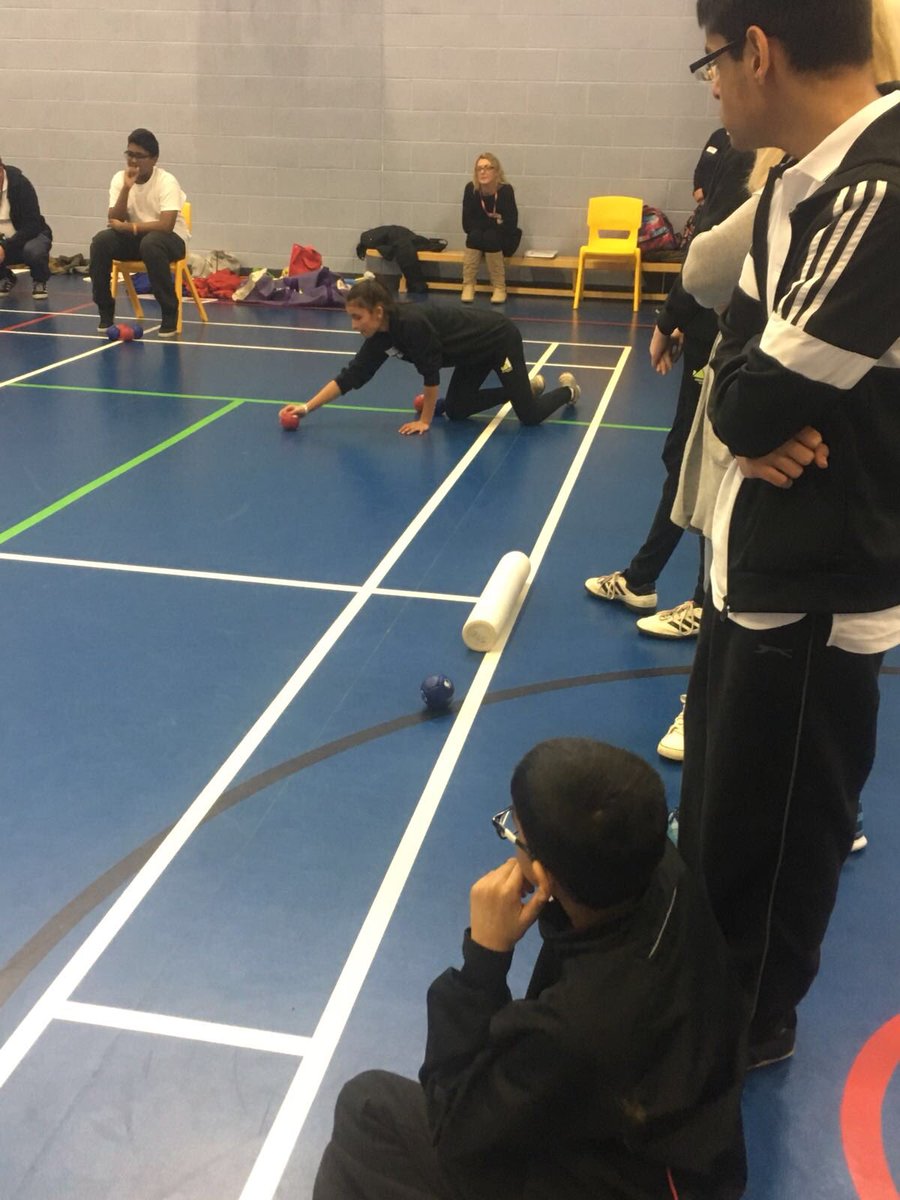HB_SSPAN's tweet photo. Brilliant day with our @bosworthPE Yr 7 leaders at the @ActiveEllesmere #STEPintoSport camp. Thanks 👍🏻👍🏻 #Care2Lead @YouthSportTrust @YourSchoolGames https://t.co/vncyrrZ1M9