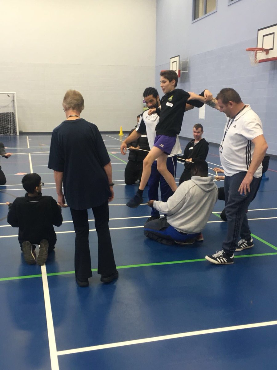 HB_SSPAN's tweet photo. Brilliant day with our @bosworthPE Yr 7 leaders at the @ActiveEllesmere #STEPintoSport camp. Thanks 👍🏻👍🏻 #Care2Lead @YouthSportTrust @YourSchoolGames https://t.co/vncyrrZ1M9