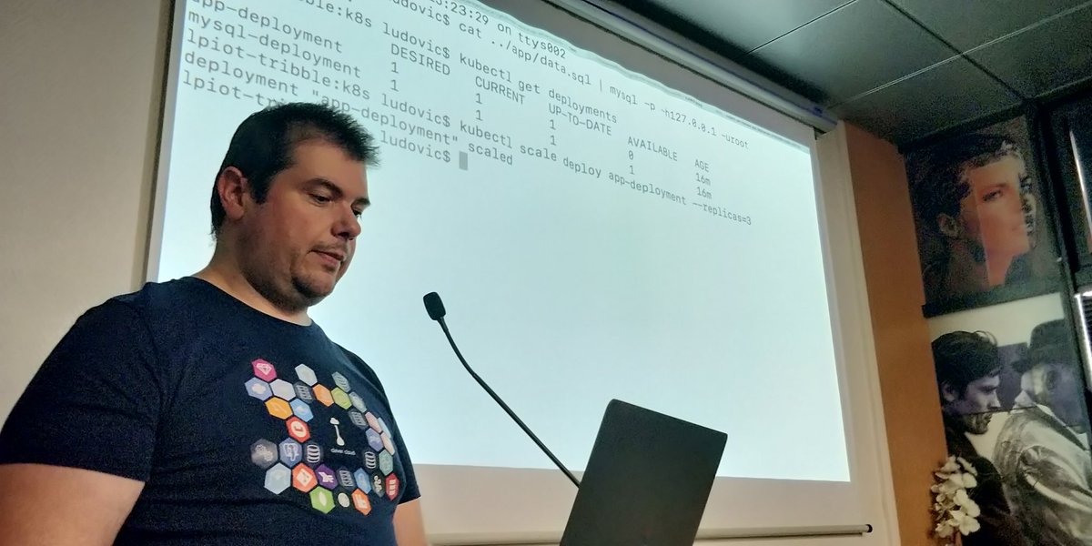 AdrienBlind's tweet photo. .@lpiot demoing major features of #kubernetes to the @ClusterEuCamp attendees https://t.co/XrWQs8qW5k