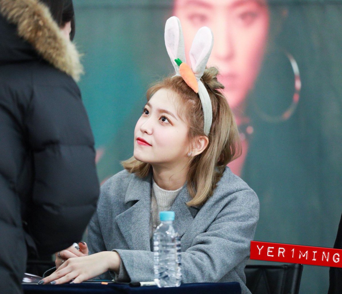 cuteyeripics's tweet photo. the only time i have the chance to meet you is in my sweetest dreams https://t.co/oaEFaQxaKo