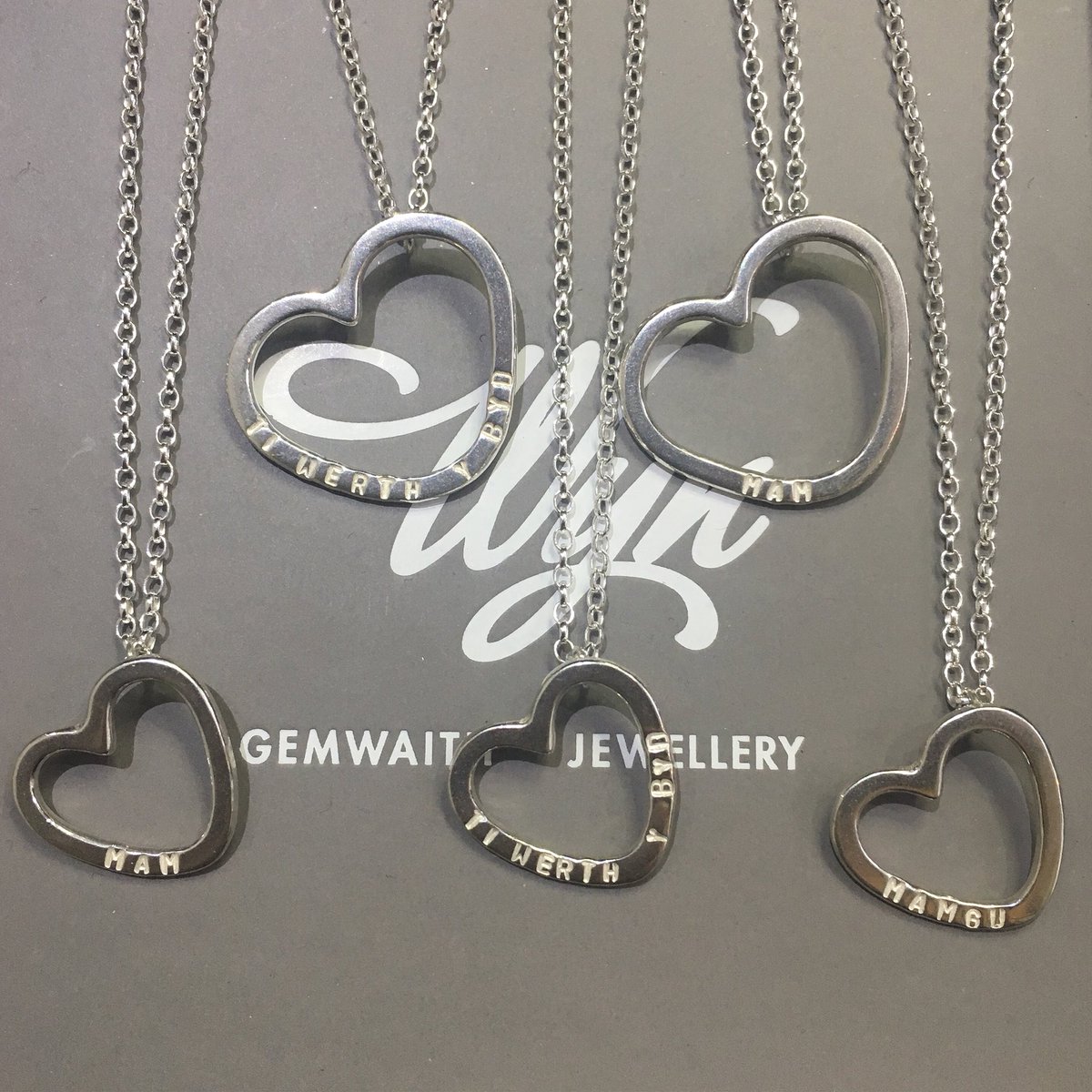 WynJewellery's tweet photo. #valentinesdaygifts https://t.co/M7gDYg1ZQU