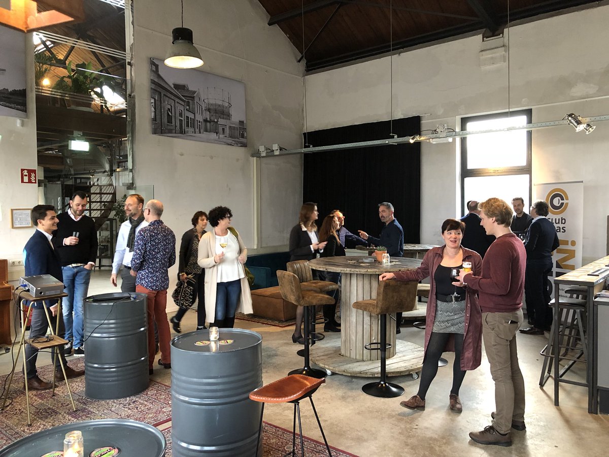 clubcaas's tweet photo. En we zijn begonnen kick-off programma 2018 ism @GASFabriek072 @wijzijnMEO https://t.co/aY7LZH9aWf